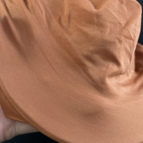 Skims Smoothing Intimates Underwire Bras UNLINED FULL COVERAGE BRA in Bronze 44A - Picture 5 of 5